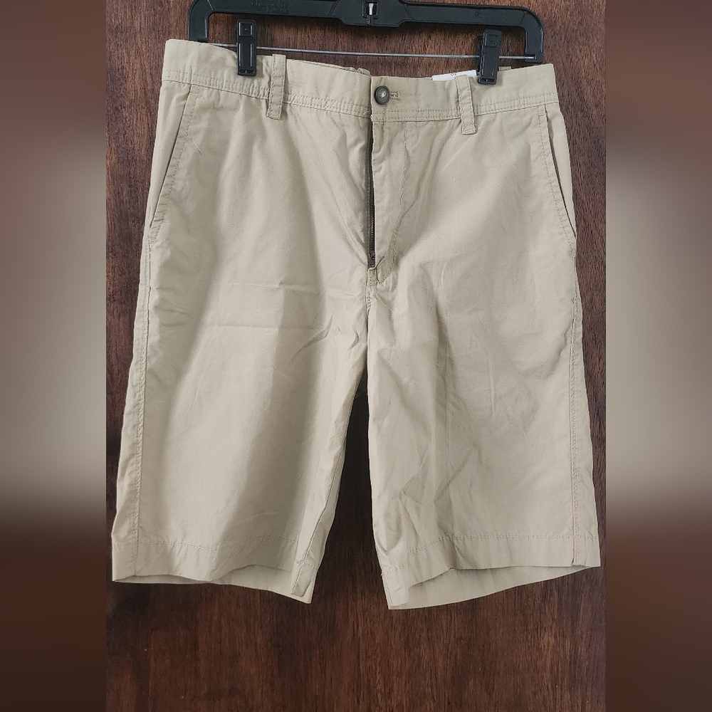 Izod Tan Flat Front Shorts Casual Wear